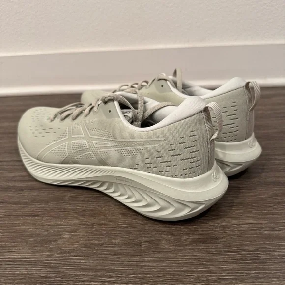 Asics GEL-EXCITE 10 sz 12